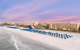 Tradewinds Island Grand Hotel 4*